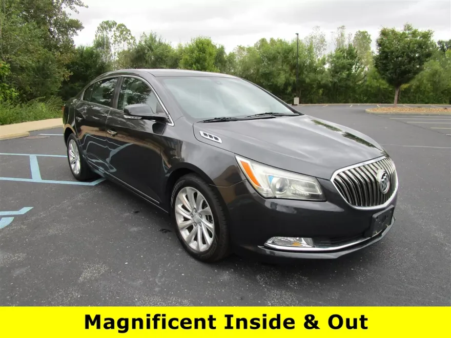 2015 Buick LaCrosse Leather photo 1