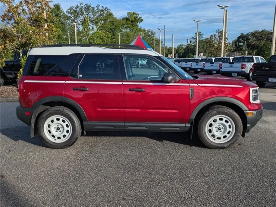 2025 Ford Bronco Sport Heritage photo 1