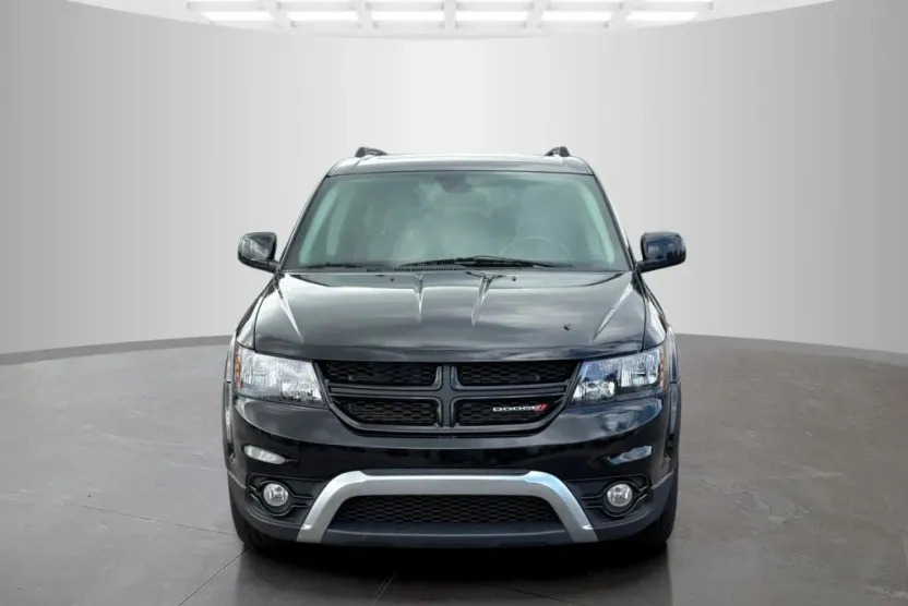 2020 Dodge Journey Crossroad photo 1