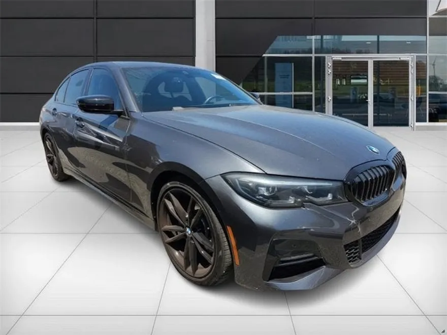 2022 Bmw 330i photo 1