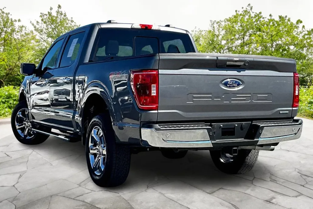 2022 Ford F-150 XLT photo 1