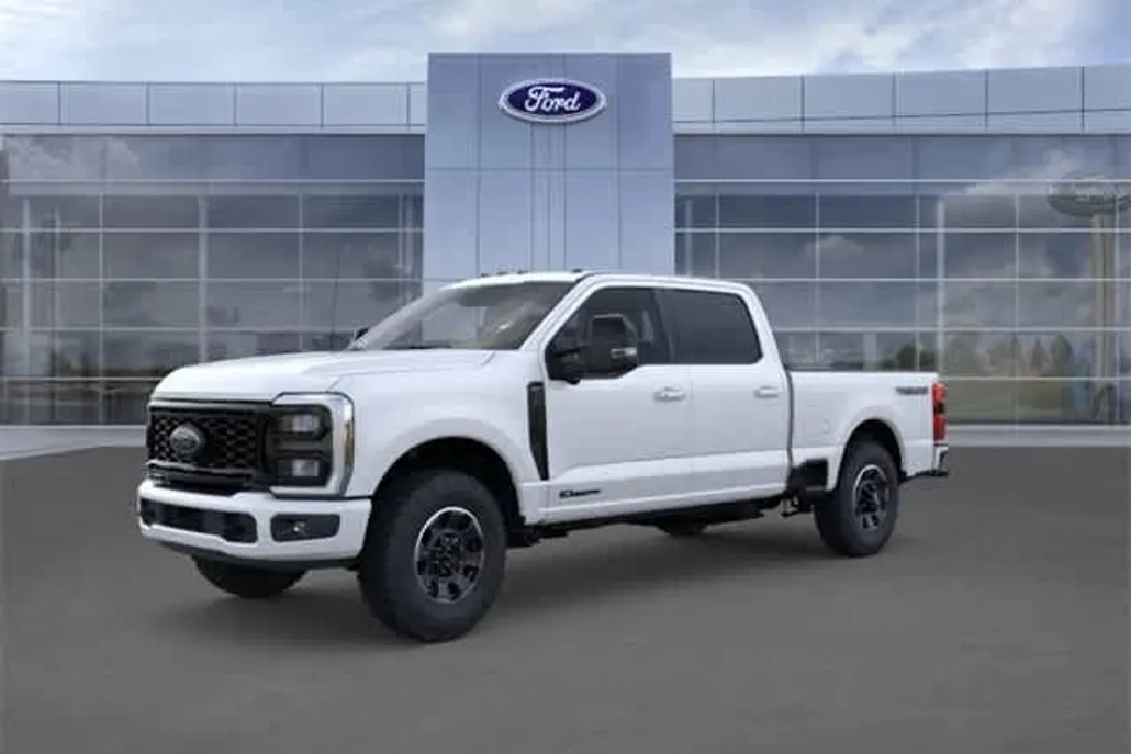 2026 Ford F-250 Lariat photo 1