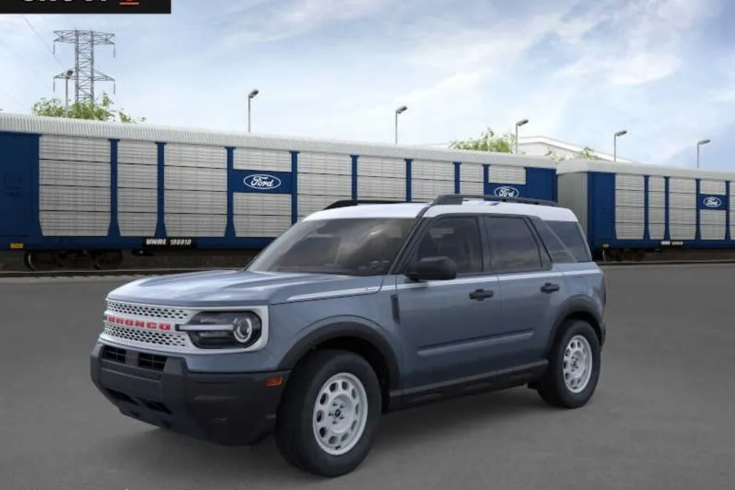 2025 Ford Bronco Sport Heritage photo 1