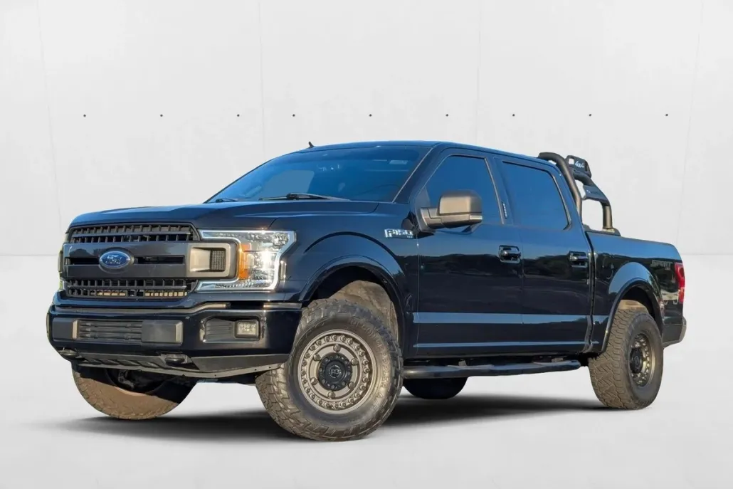2020 Ford F-150 XLT photo 1