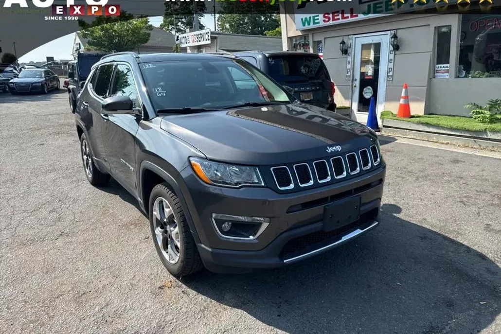 2018 Jeep Compass Limited photo 1