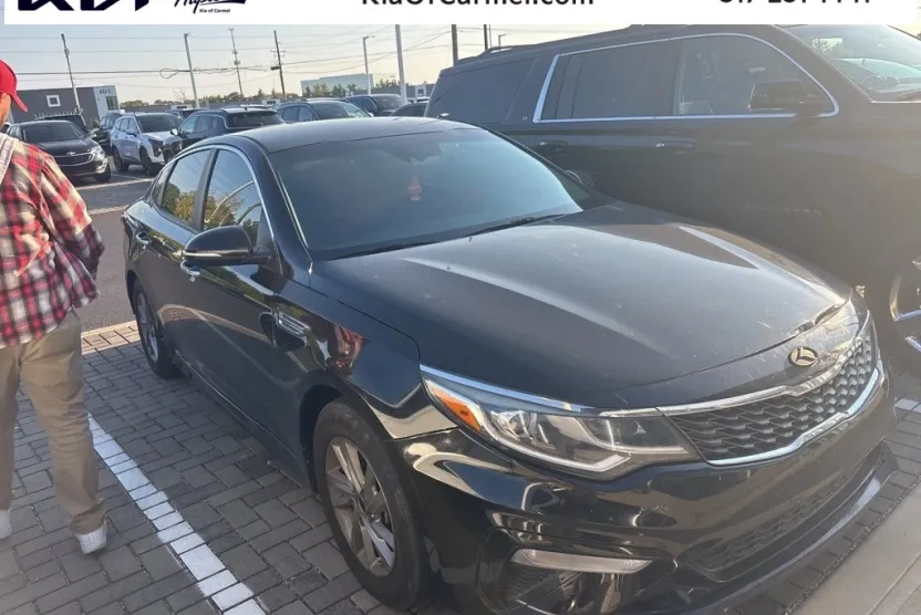 2019 Kia Optima LX photo 1