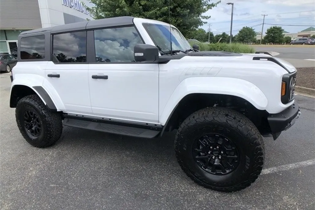 2024 Ford Bronco Raptor photo 1