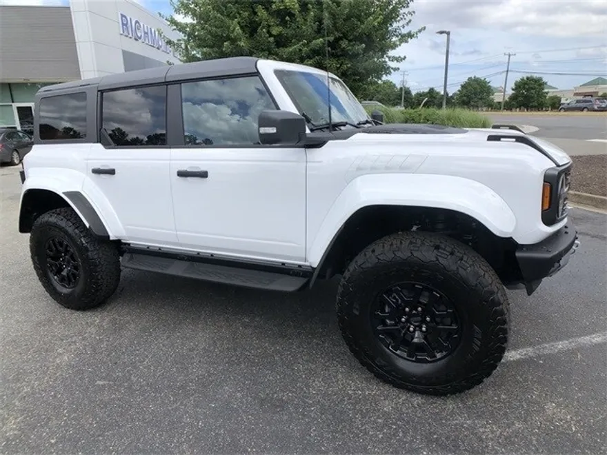 2024 Ford Bronco Raptor photo 1