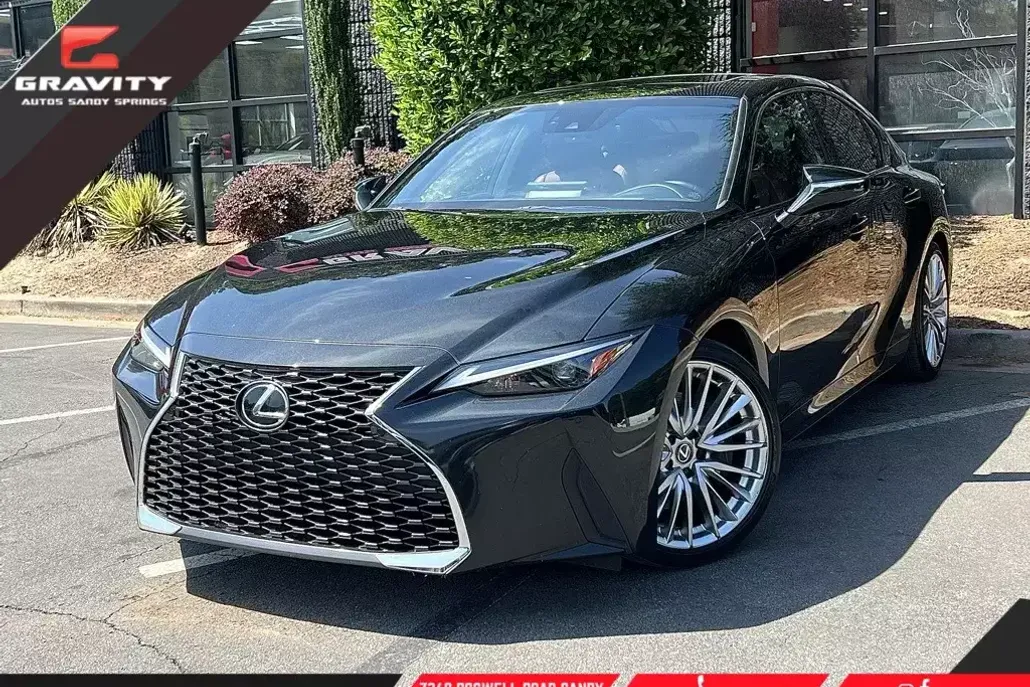 2023 Lexus IS 300 photo 1