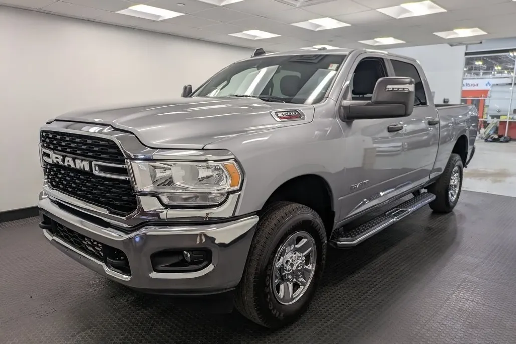 2024 Ram 2500 Big Horn photo 1