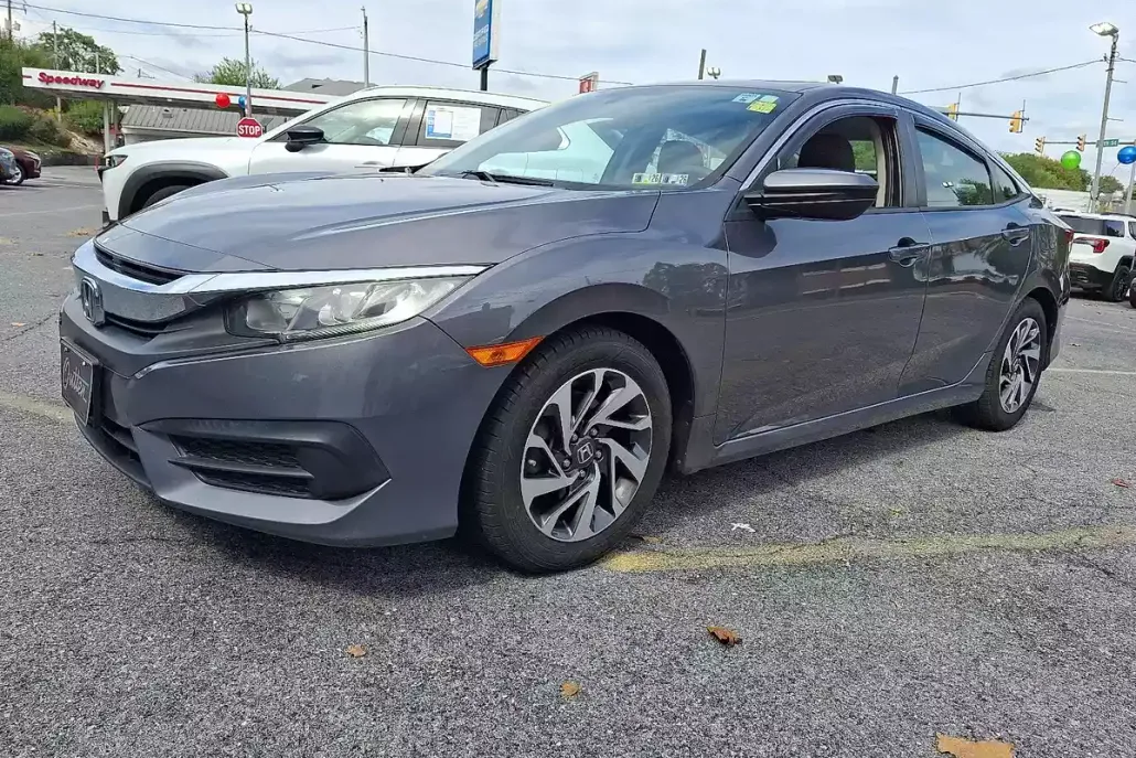 2016 Honda Civic EX photo 1