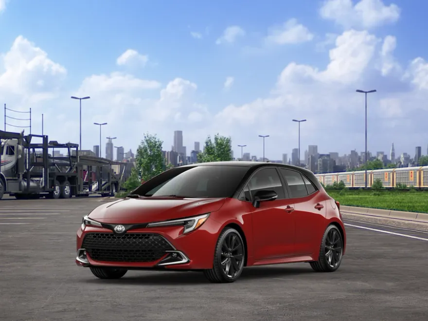 2025 Toyota Corolla XSE photo 1