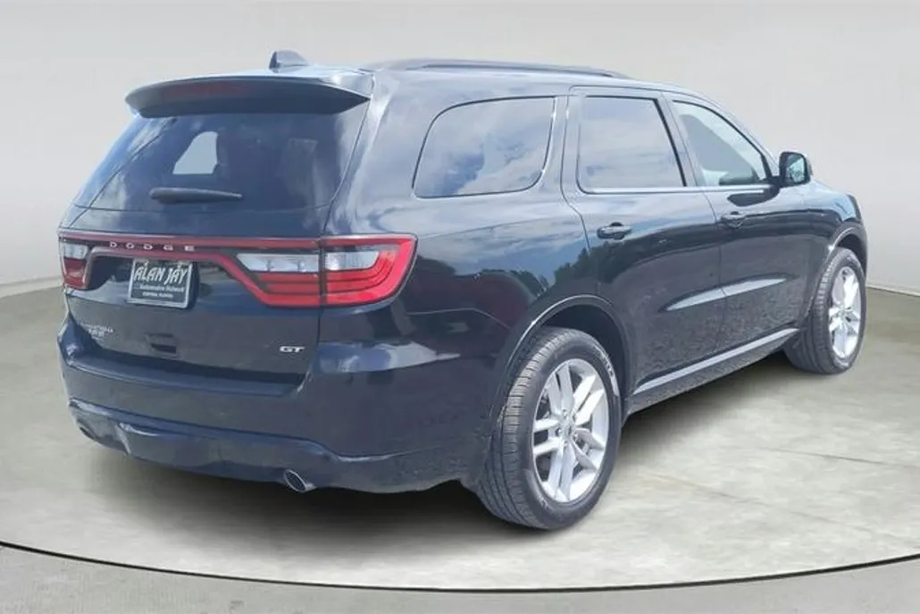 2023 Dodge Durango GT Premium photo 1