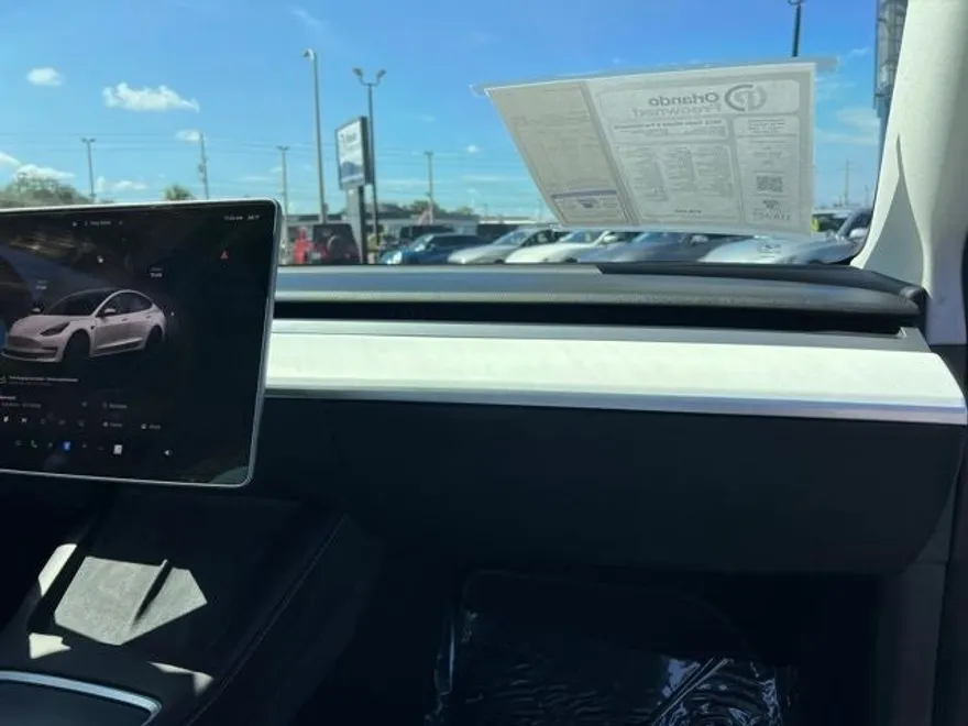 2022 Tesla Model 3 Performance photo 38