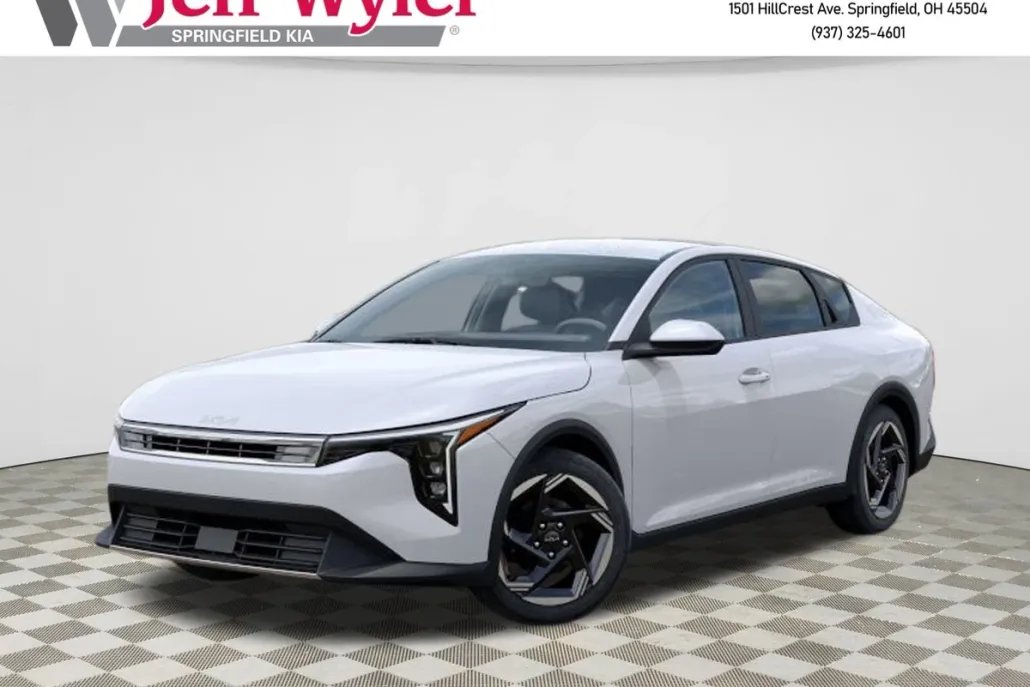 2025 Kia K4 EX photo 1