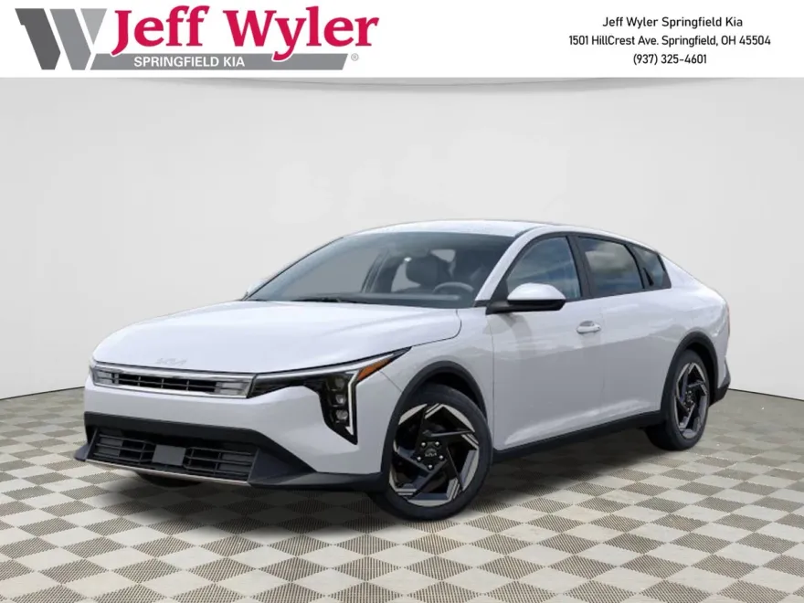 2025 Kia K4 EX photo 1