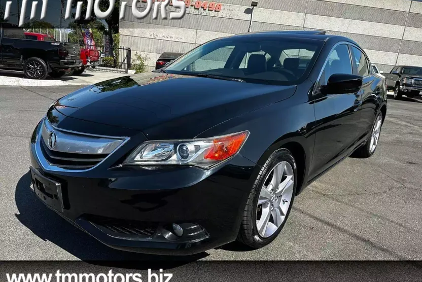 2013 Acura ILX 2.0L Technology photo 1