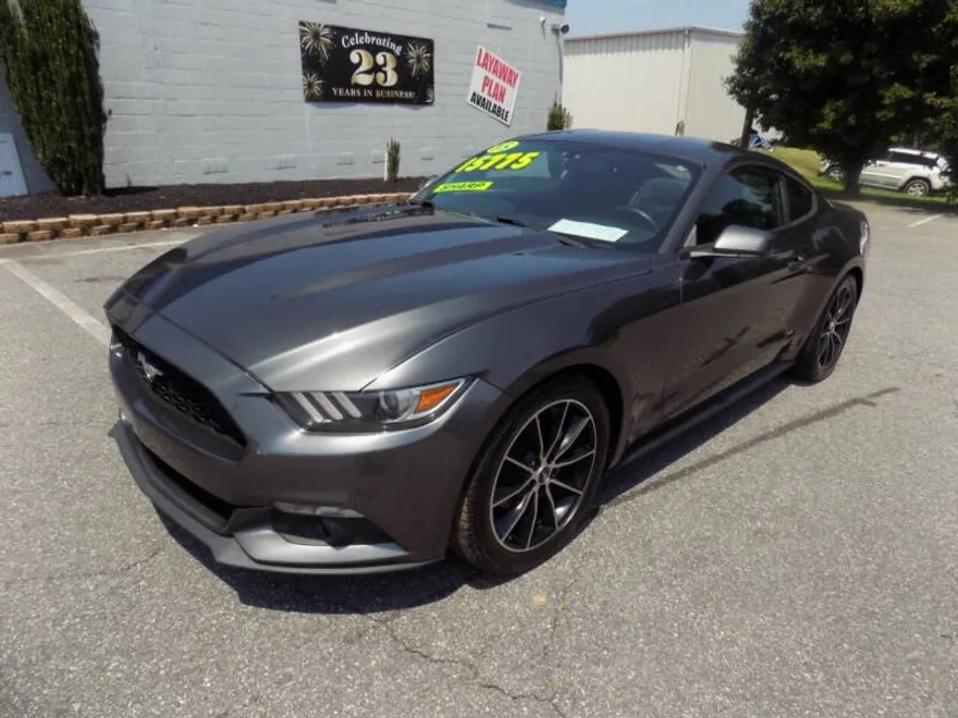 2015 Ford Mustang EcoBoost photo 1