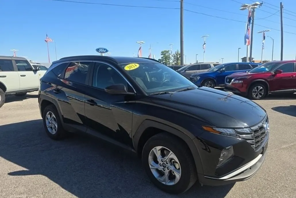 2024 Hyundai Tucson SEL photo 1