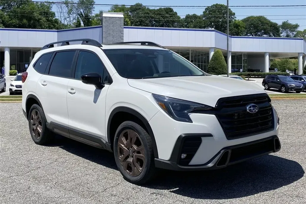 2025 Subaru Ascent Limited photo 1