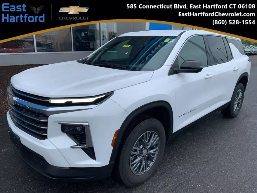 2024 Chevrolet Traverse 2LT photo 1