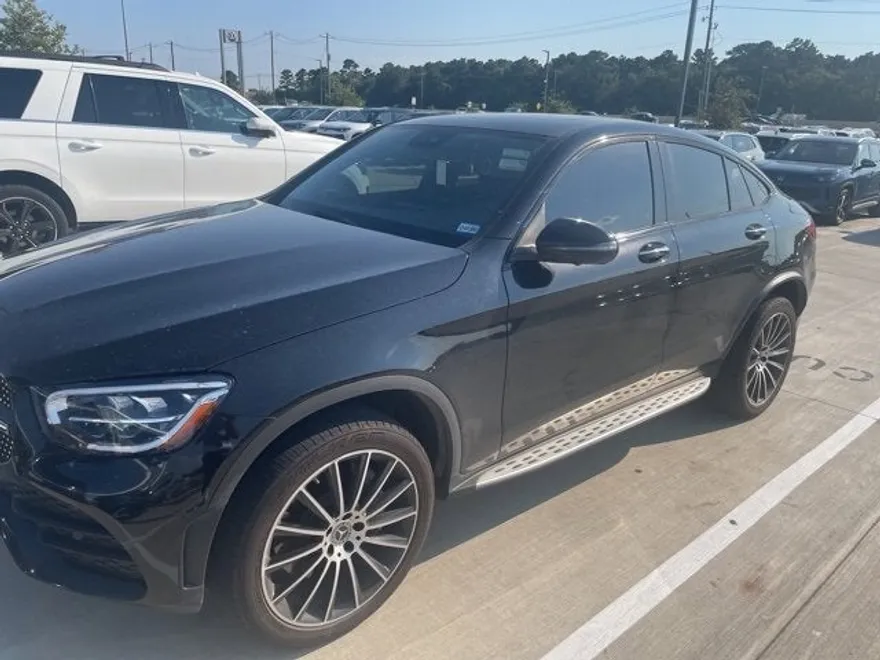 2023 Mercedes Benz GLC 300 4MATIC photo 1