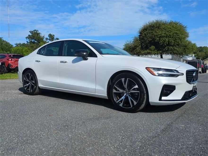 2024 Volvo S60 B5 Core photo 1