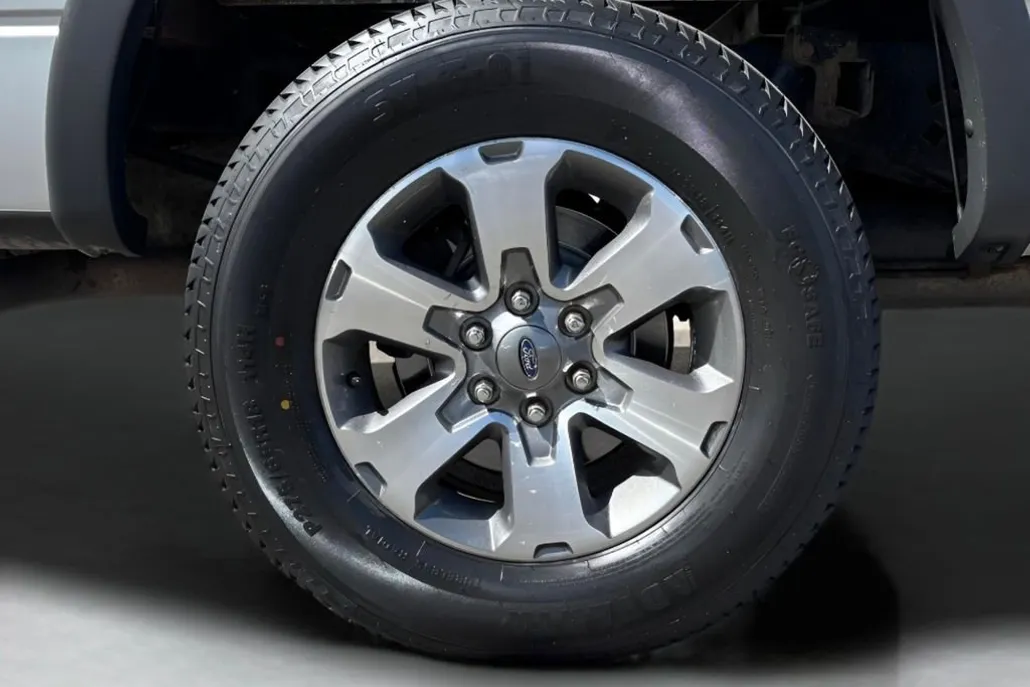 2013 Ford F-150 XL photo 1