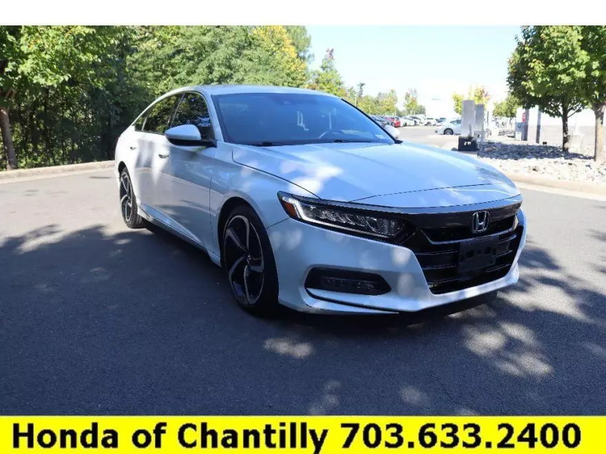 2019 Honda Accord Sport 1.5T photo 1