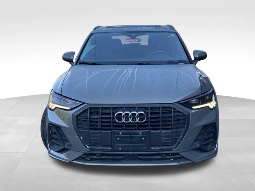 2019 Audi Q3 Premium Plus S line photo 1