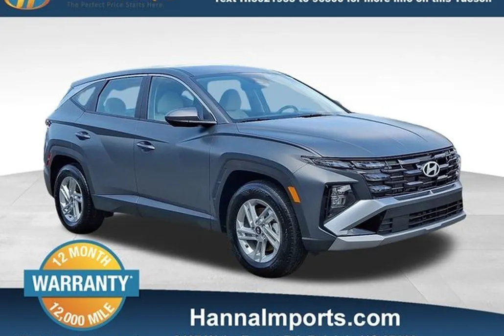 2025 Hyundai Tucson SE photo 1
