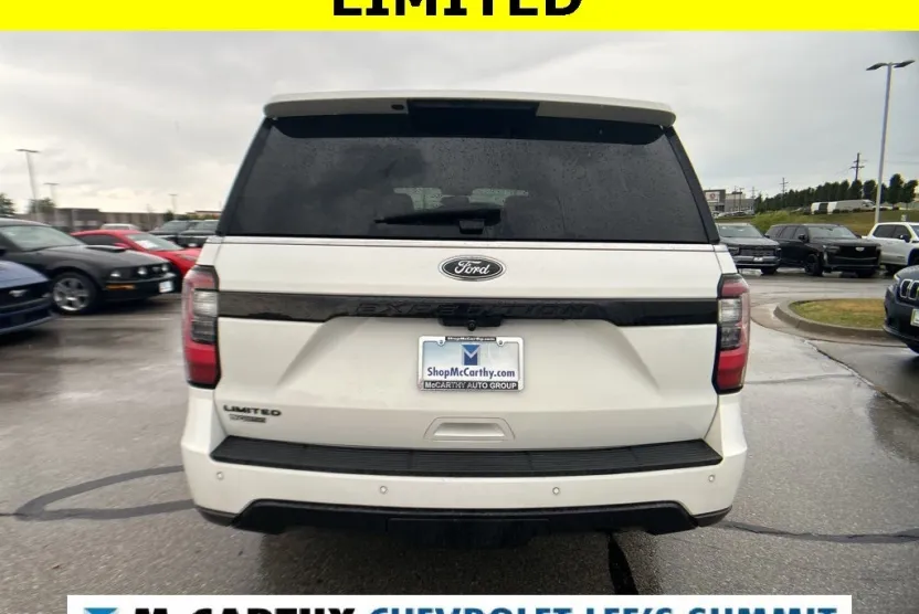 2021 Ford Expedition Limited photo 1