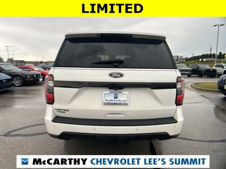 2021 Ford Expedition Limited photo 1