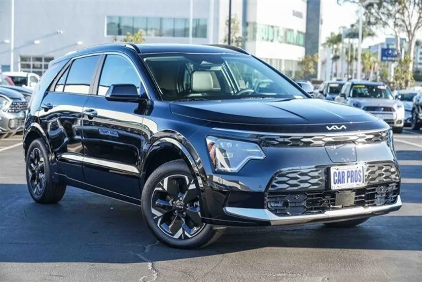 2025 Kia Niro EV Wave photo 1