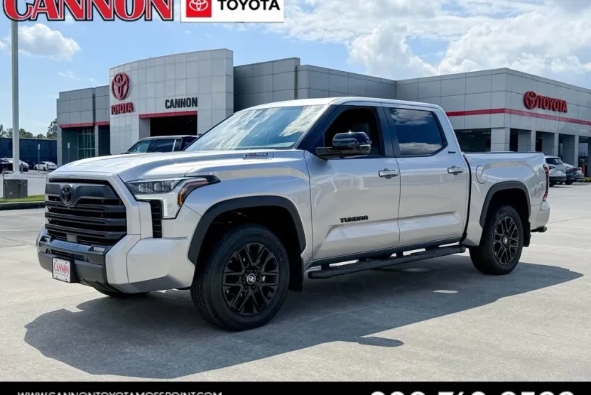 2025 Toyota Tundra Limited photo 1