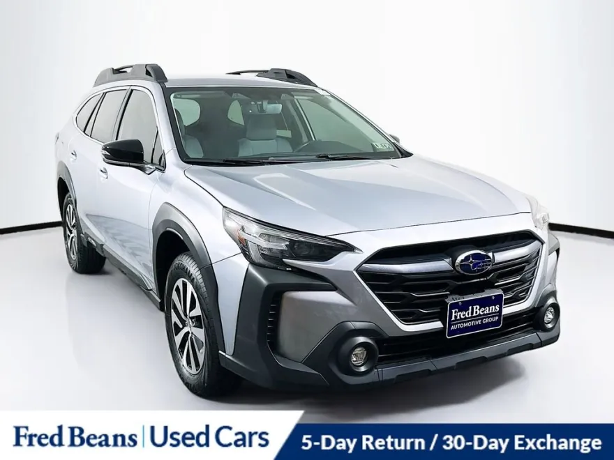2024 Subaru Outback Premium photo 1
