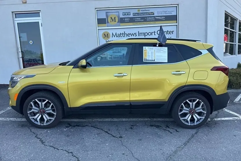 2022 Kia Seltos SX photo 1
