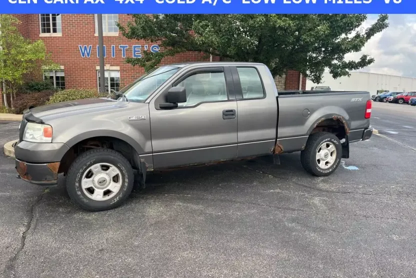 2004 Ford F-150 XL photo 1