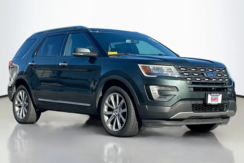 2016 Ford Explorer Limited photo 1