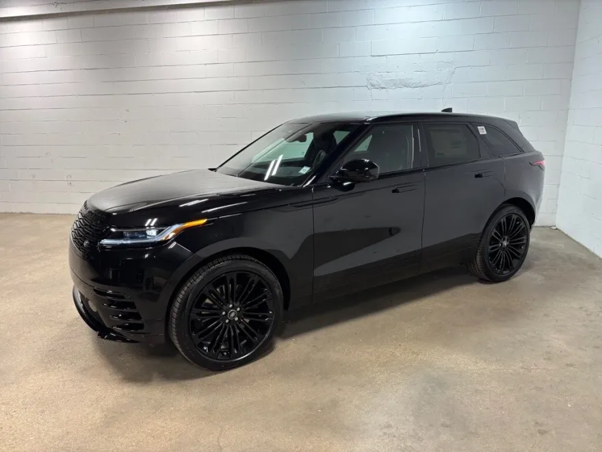 2026 Land Rover Range Rover Velar SE photo 1
