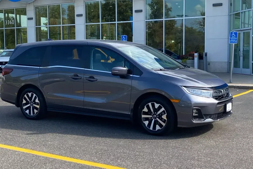 2025 Honda Odyssey EX-L photo 1