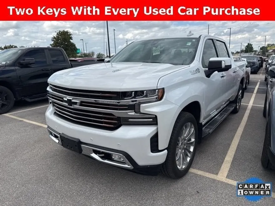 2022 Chevrolet Silverado 1500 High Country photo 1