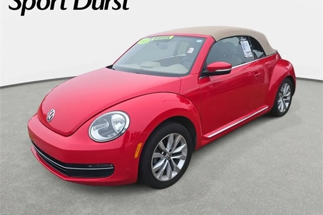 2013 Volkswagen Beetle TDI Convertible photo 1