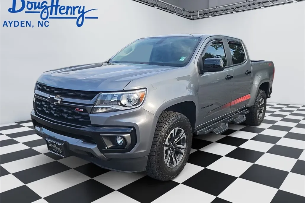 2022 Chevrolet Colorado Z71 photo 1