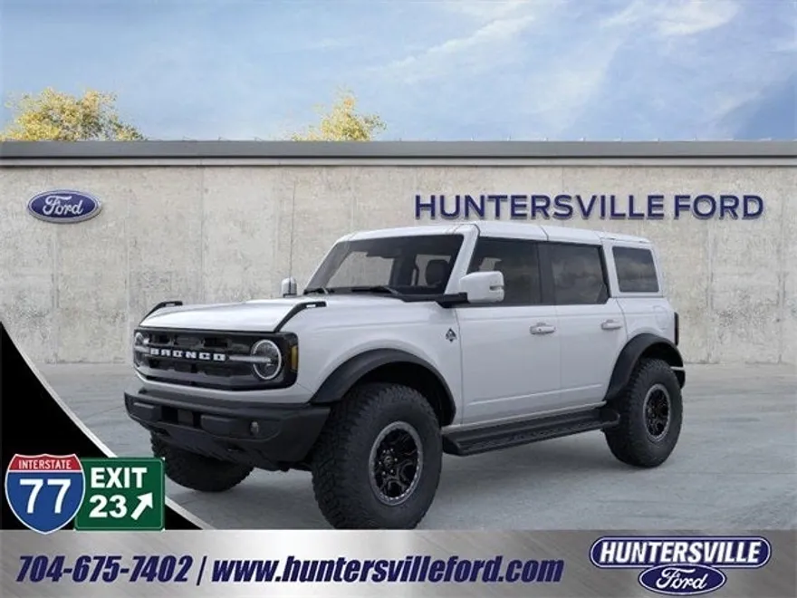 2025 Ford Bronco Outer Banks photo 1