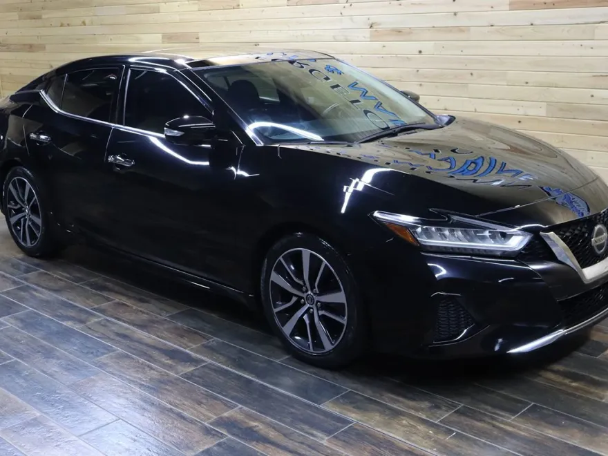 2019 Nissan Maxima SL photo 1