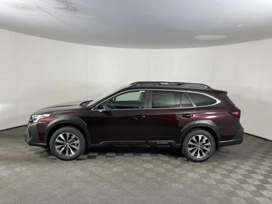 2025 Subaru Outback Limited photo 1