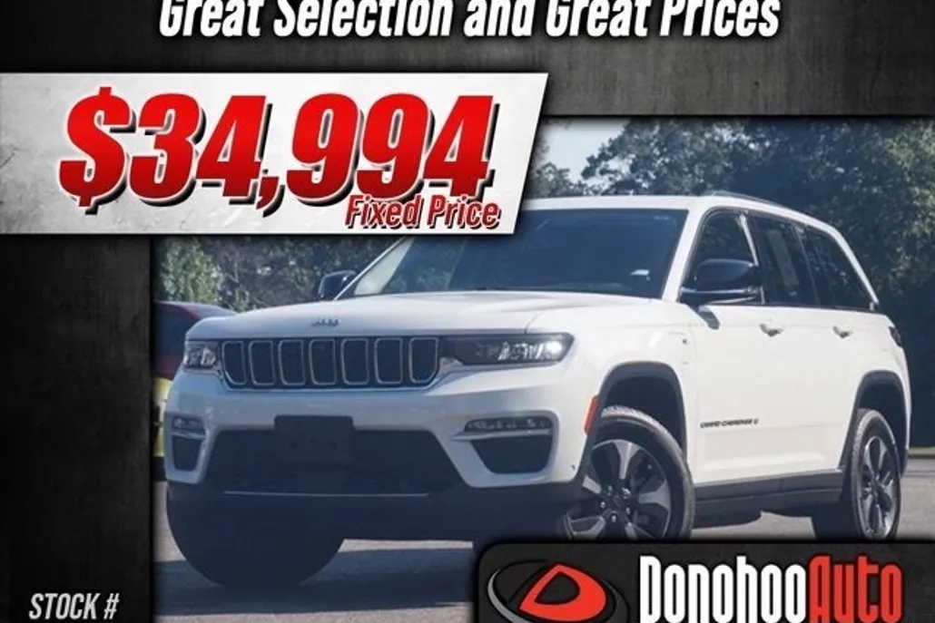 2023 Jeep Cherokee 4xe photo 1