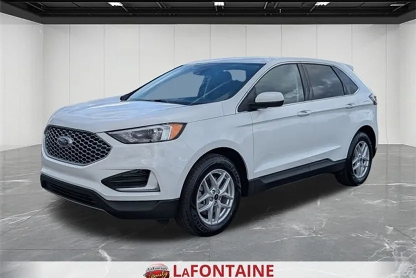 2024 Ford Edge SEL photo 1
