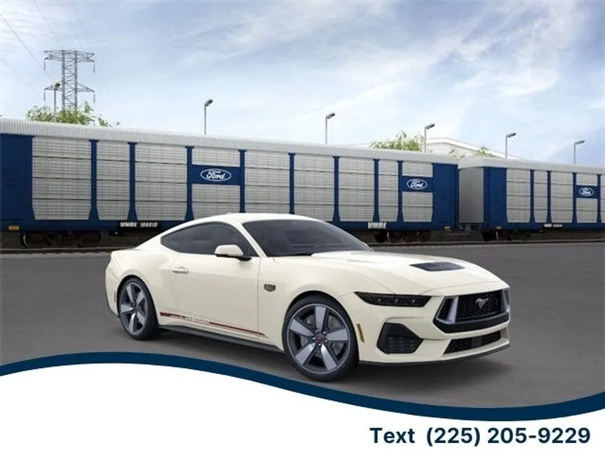 2025 Ford Mustang GT Premium photo 1
